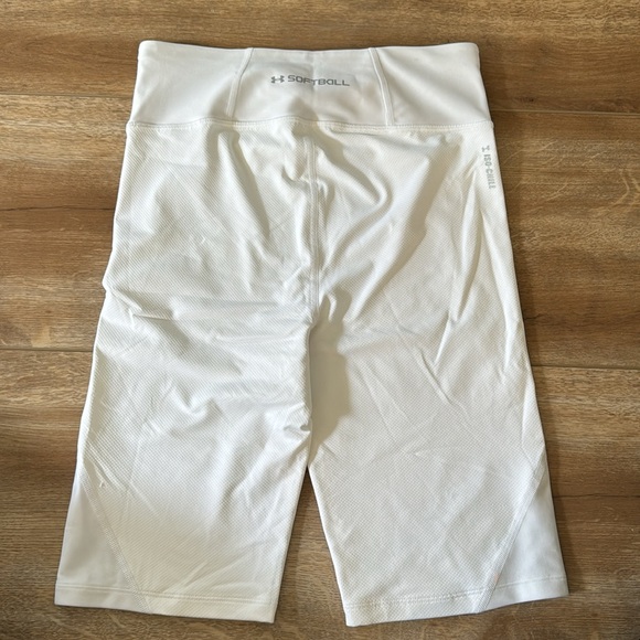 BRAND NEW: Under Armor ISO-Chill Softball Sliding shorts - Picture 2 of 4